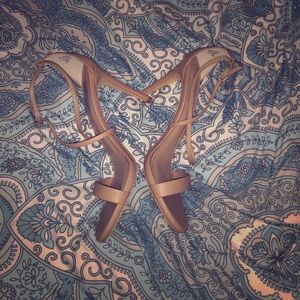 Steve Madden Heels😍